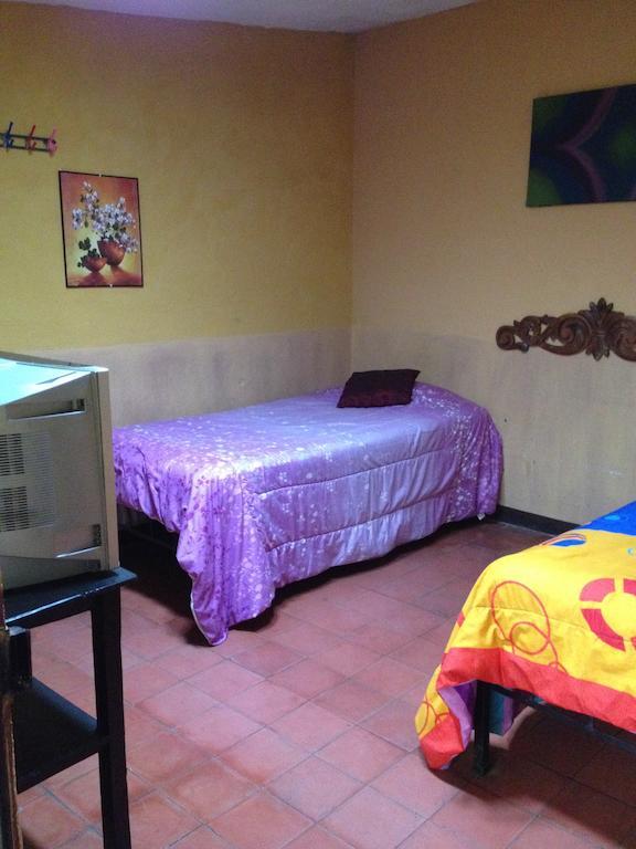 Hostel La Quinta Antigua Room photo